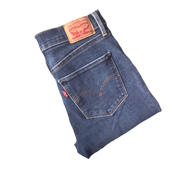 Levi’s 311 Jeans: shaping skinny - Picture 5 of 7